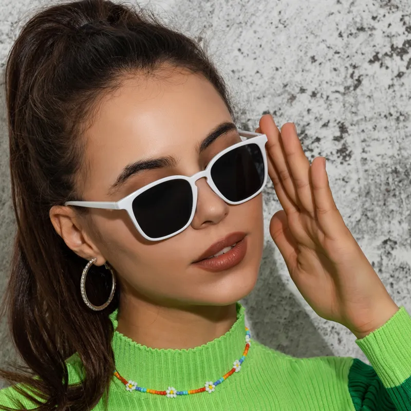 Simple Retro Unisex Square Frame PC Sunglasses