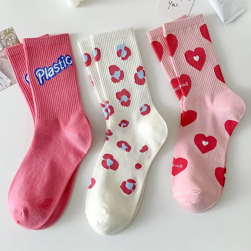 Women Fashion Cute Heart Shaped Leopard Letter Cotton Socks