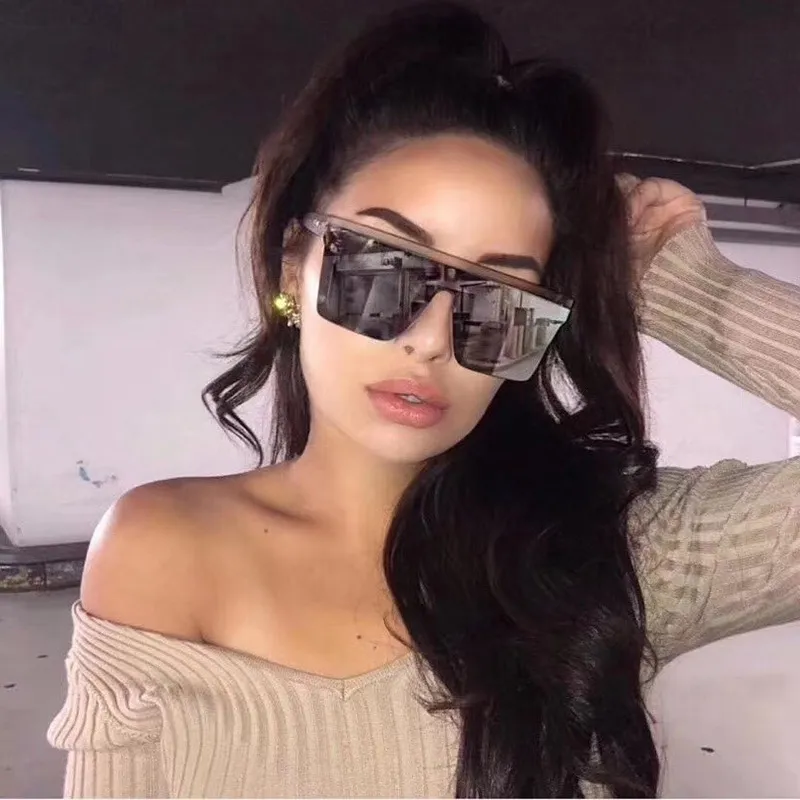 Women Fashionable Large Square Frame PC Sunglasses