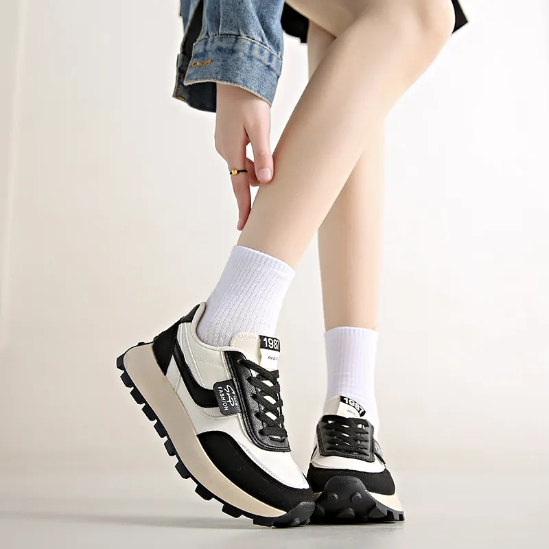 Women Casual Thick-Soled Color-Block Lace-Up Flat Heel Sneaker