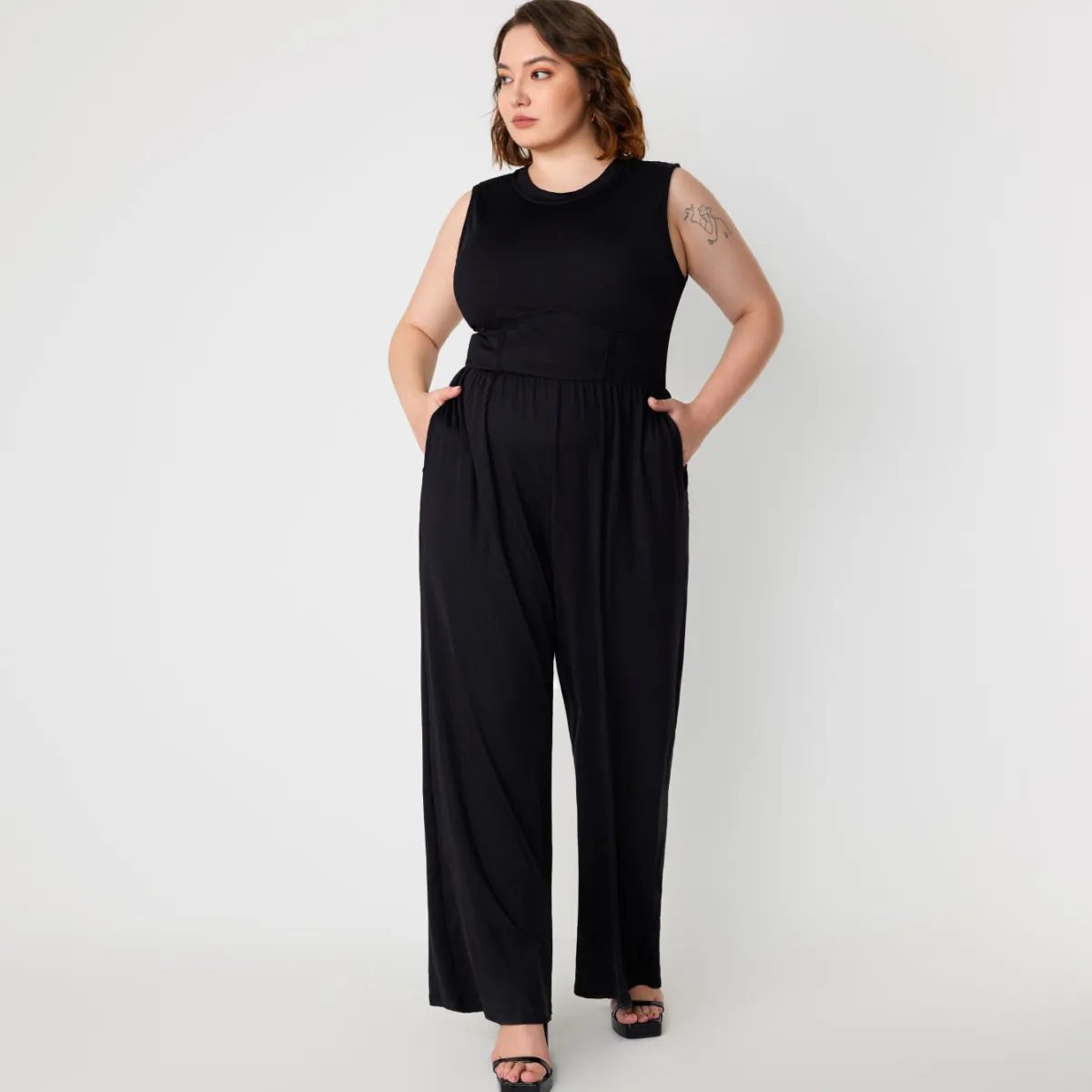 Women Plus Size Casual Solid Color Sleeveless Jumpsuit