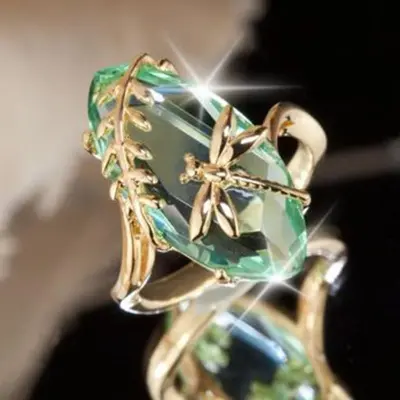 Women Fashion Creative Water Olive Green Rhinestone Ring