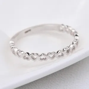 Women Simple Heart-Shaped Hollow Alloy Ring