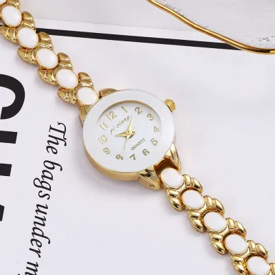 Women's Fashion Cat Eye Drop Glue Quartz Digital Bracelet Watch with Alloy Strap