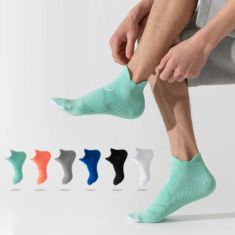Men Simple Breathable Quick-Drying Nylon Socks