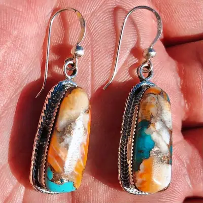 Women Vintage Drop-Shaped Colorful Alloy Earrings