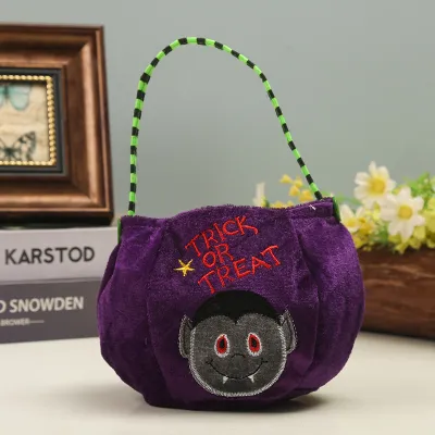 Simple Creative Halloween Pumpkin Owl Embroidered Candy Bag Gold Velvet Decoration
