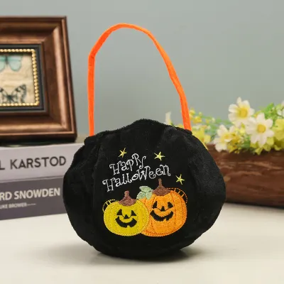Simple Creative Halloween Pumpkin Owl Embroidered Candy Bag Gold Velvet Decoration