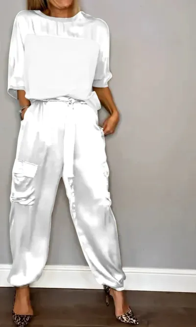 Women Fashion Solid Color Smooth Satin Short Sleeve Top Pants Two-Piece Set