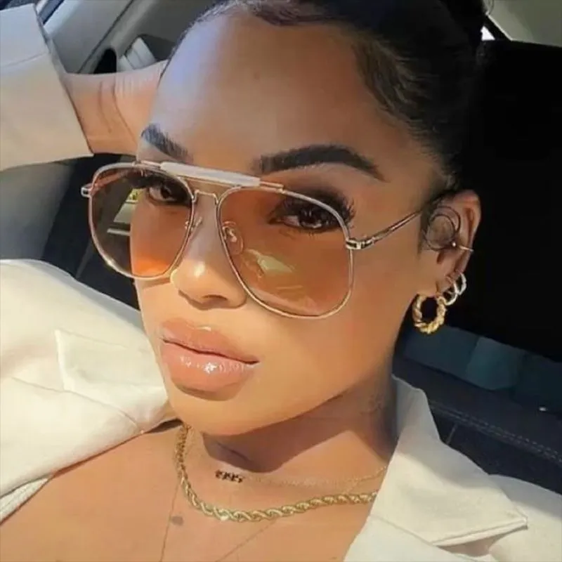 Women Fashion Simple Metal Large Frame Toad Sunglasses