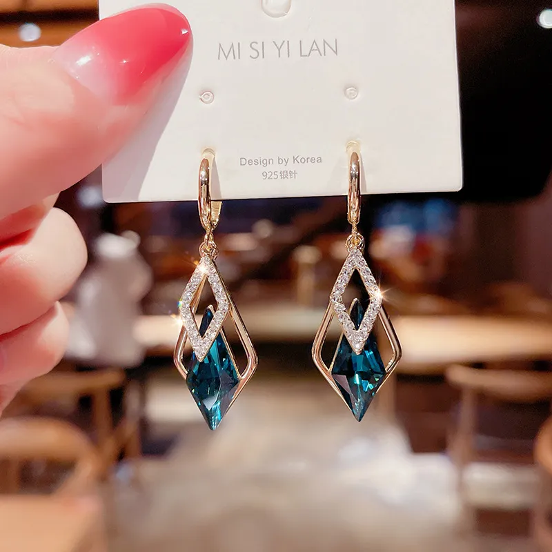 Design Geometric Rhinestone Earrings S925 Silver Needle Fresh And Sweet Alloy