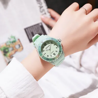 Simple Neutral Digital Round Dial Silicone Quartz Watch
