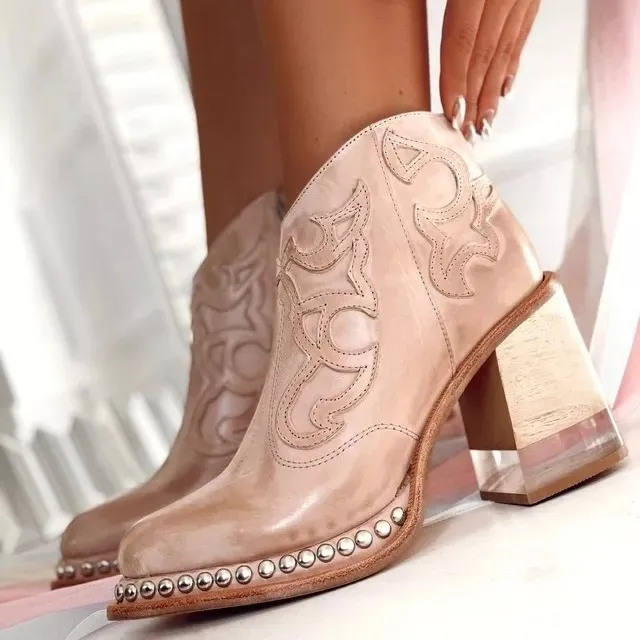 Women Fashion Plus Size Vintage Embroidered Studded Leather Pointed Toe Chunky Heel Short Boots