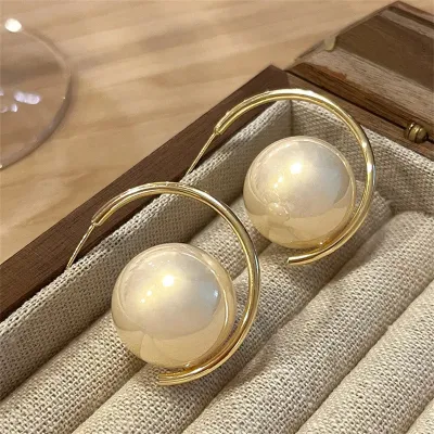 Women Fashion Creative C Type Big Pearl Earrings Niche Style
