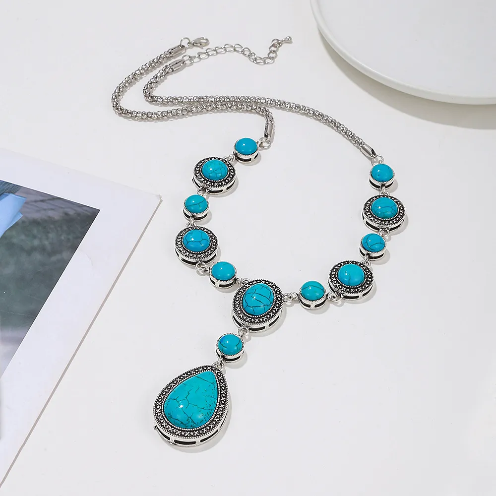 Women Fashion Retro Turquoise Round Drop Geometric Necklace