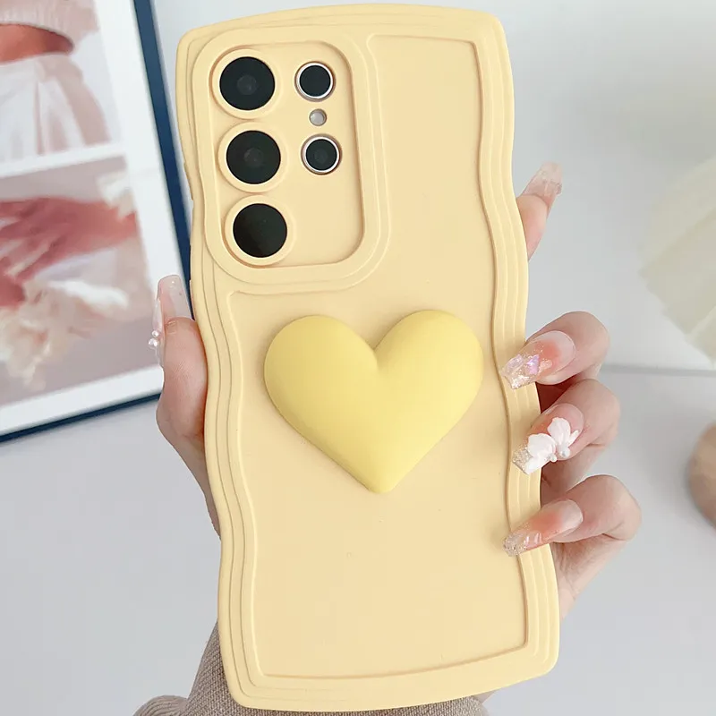 Women Fashion Solid Color Wavy Edge Three-Dimensional Heart-Shaped Silicone Samsung Phone Case