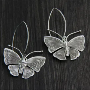 Women Simple Retro Butterfly Earrings Gold Alloy Geometric