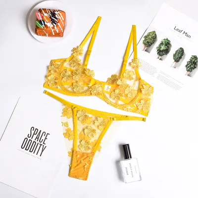 Women Sexy Floral Embroidery Lingerie Set