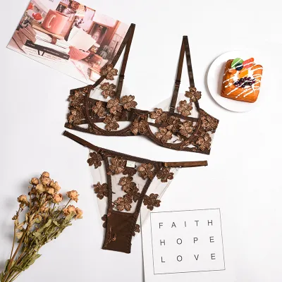 Women Sexy Floral Embroidery Lingerie Set