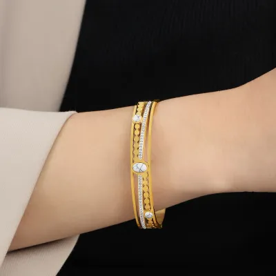 Women Vintage Cutout Turquoise Titanium Steel Bracelet