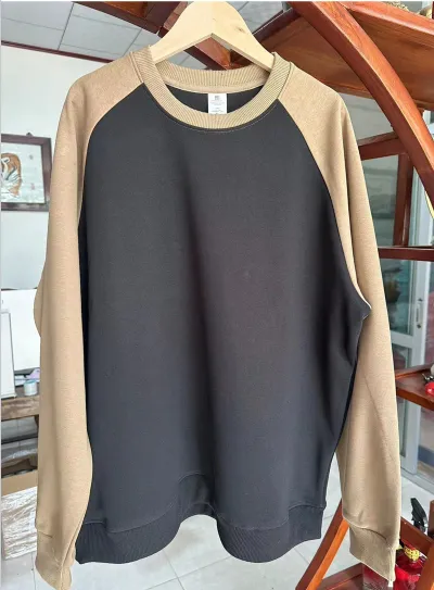Women Loose Fit Raglan Sleeve Contrast Color Pullover Sweatshirt