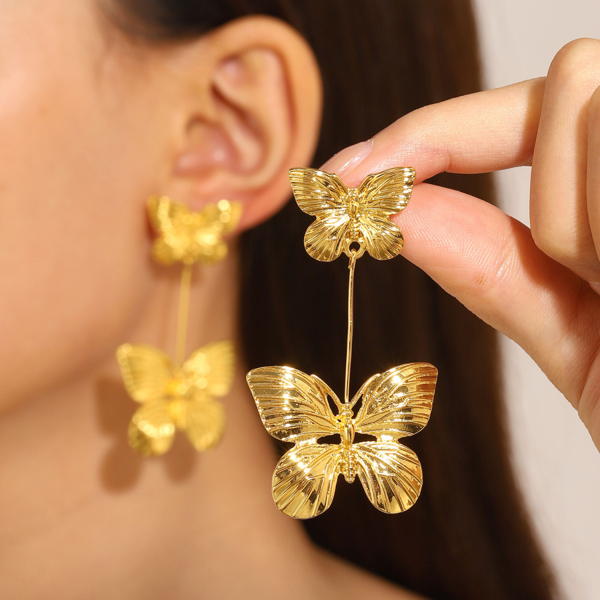 Wholesale Women Vintage Gold Butterfly Earrings