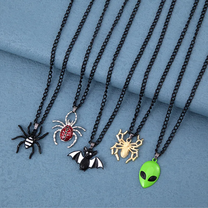 Women Fashion Punk Exaggerated Halloween Alloy Spider Bat Skull Pendant Necklace