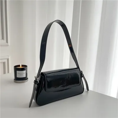 Women Fashionable Patent Leather Square Underarm Baguette Bag