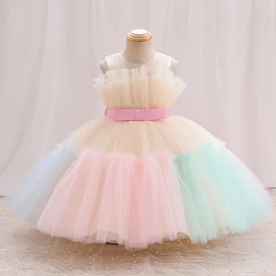 Vestido de princesa sin mangas con tutú de malla con lazo, color degradado arcoíris, estilo casual y lindo para fiestas infantiles.