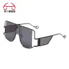 C13 Black/Black