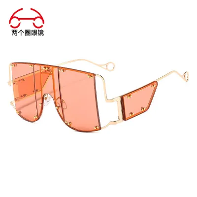 Punk Vintage Studded One-Piece Sunglasses with Metal Frame