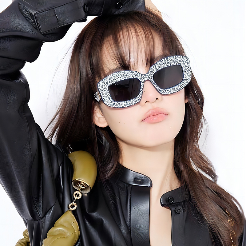 トップス perky room / BEEDEN RHINESTONE LOGO SW STUD - SILVER METALLIC FLATBACK PEARLS FOR MAKEUP