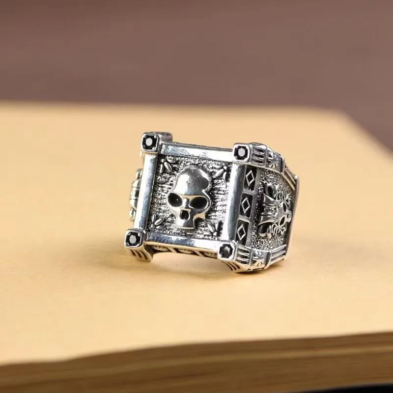 Men Fashion Casual Vintage Punk Skull Stainless Steel Ring