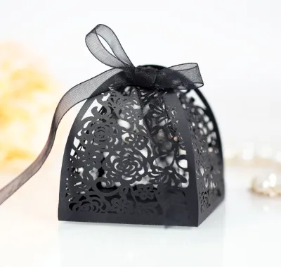 Simple Creative Hollow Rose Wedding Chocolate Candy Packaging Box