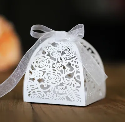 Simple Creative Hollow Rose Wedding Chocolate Candy Packaging Box