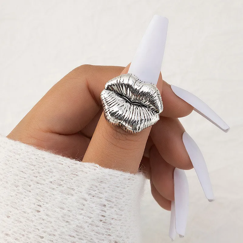 Vintage Geometric Alloy Lip Ring Literature Art Retro Design