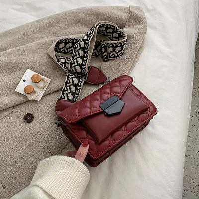 Women Elegant Solid Color Quilted PU Crossbody Bag Small Square
