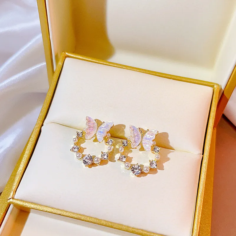 Women Fashion Hollow-Out Wreath Butterfly Earrings Alloy Small Fresh