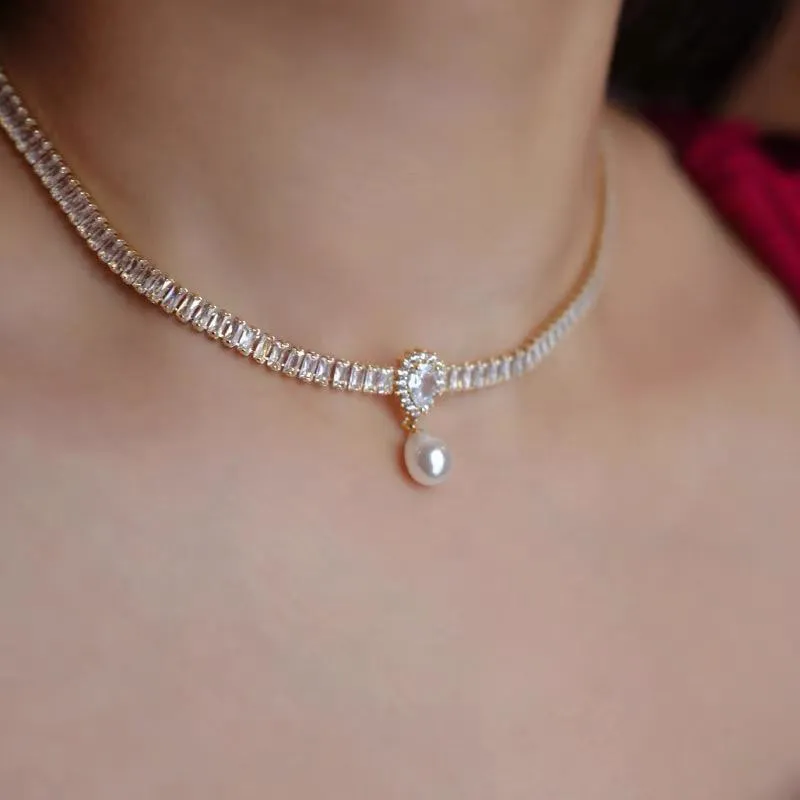 Women Fashion Baroque Water Drop Pearl Rhinestone Necklace