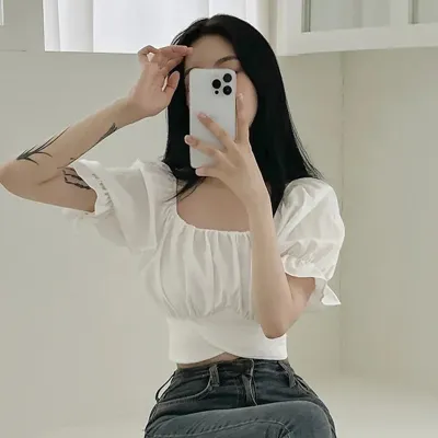 Summer Women Fashion Solid Color Square Collar Back Bow Lace Bubble Sleeve Crop Top
