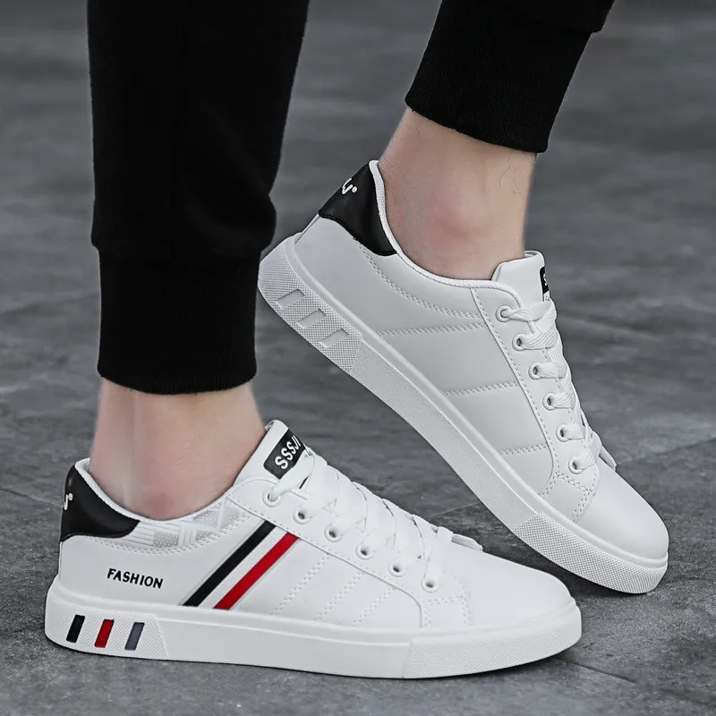 Men Fashion Casual Stripe Lace-Up Flat PU Sneakers
