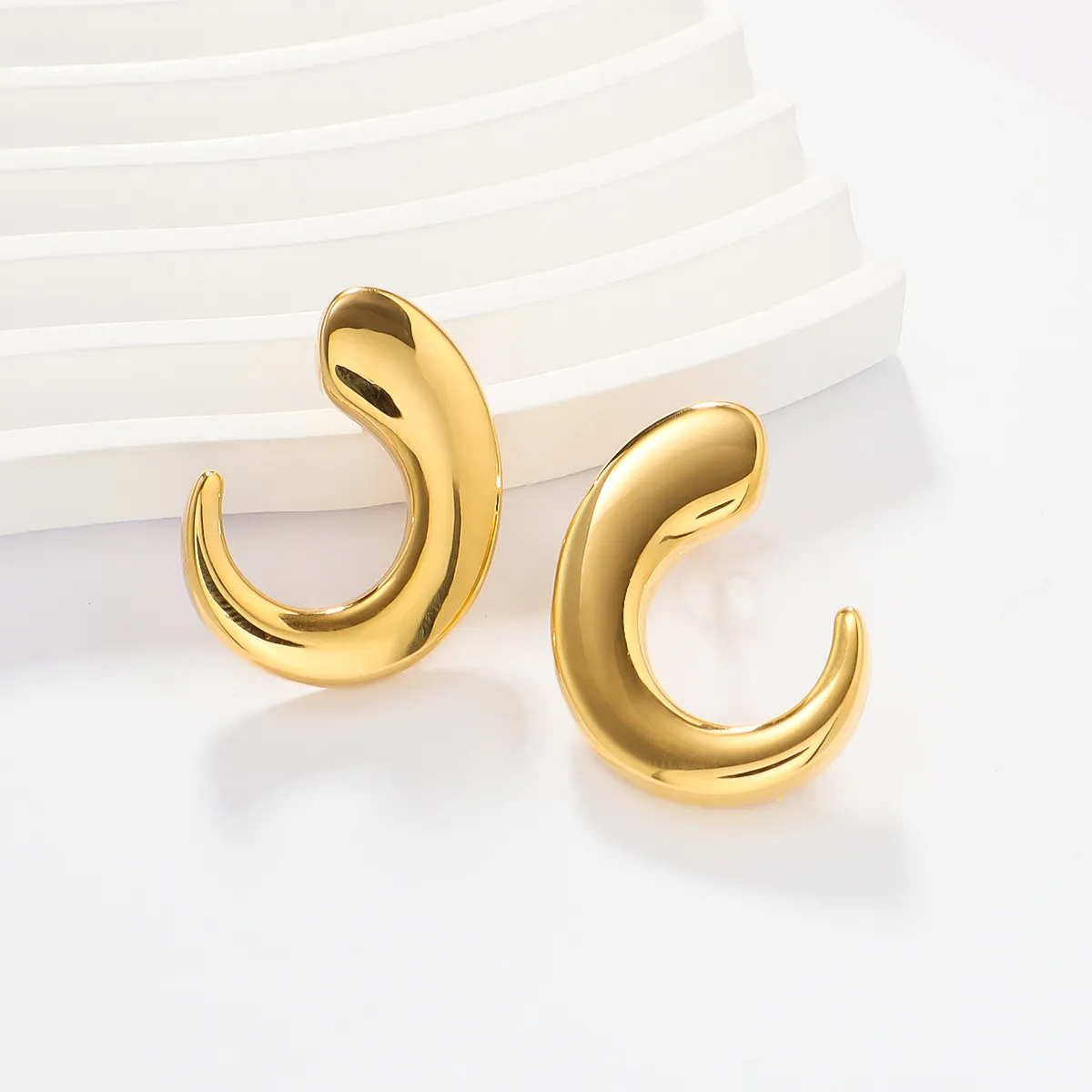 Women Fashion Simple Geometric C Shape Hollow Titanium Steel Earrings