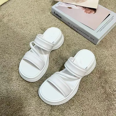 Summer Women Plus Size Solid Color Round Toe Thick-Soled Leisure Slippers