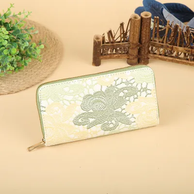 Women Fashion Floral Embroidery Large Capacity Zipper PU Leather Purses