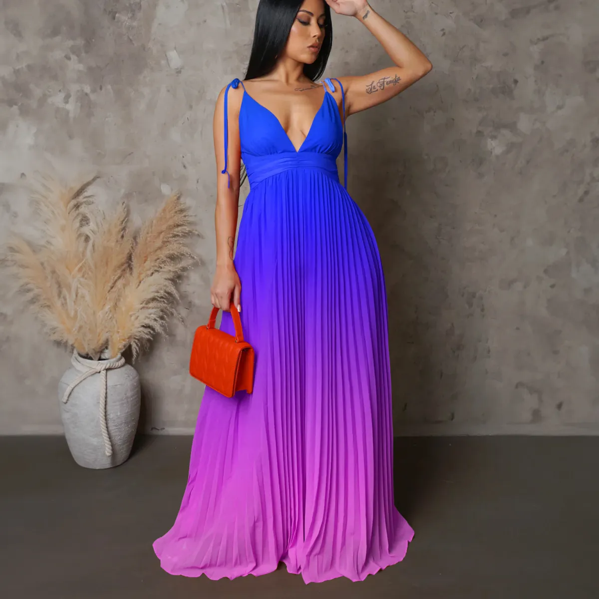 Summer Women Fashion Sexy Deep V Backless Strap Gradient Maxi Dress