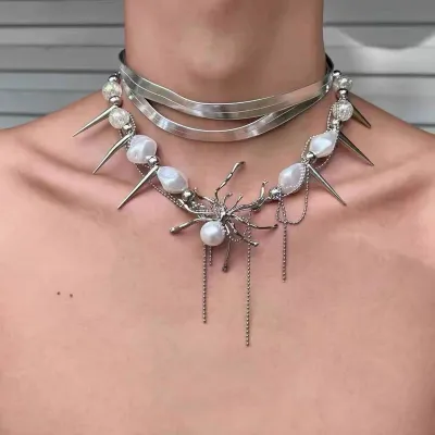 Women Vintage Gothic Punk Studded Leather Collar Necklace