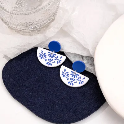 Women's Retro Geometric Acrylic Chinese Wind Earrings