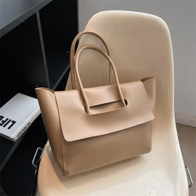 Women Fashionable Solid Color Large Capacity PU Tote Bag