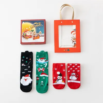 Simple Cartoon Cute Christmas Elk Snowman Cotton Socks Gift Box for Men Women