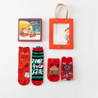 Simple Cartoon Cute Christmas Elk Snowman Cotton Socks Gift Box for Men Women